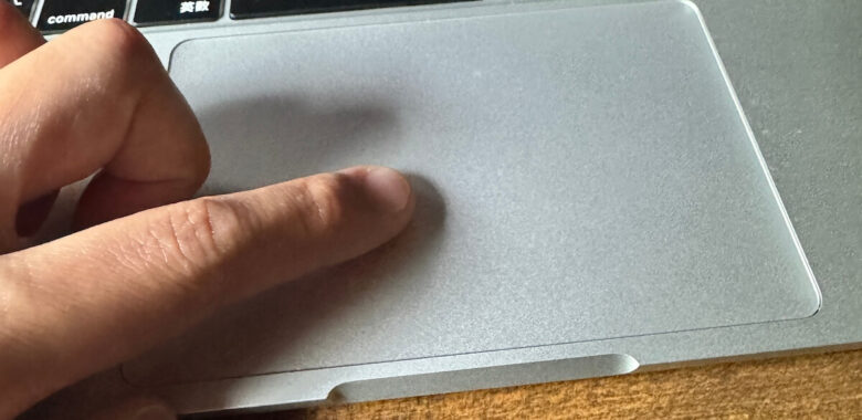 MacBook Airのトラックパッド